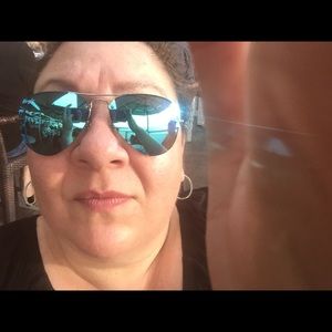 Meet your Posher, Janice